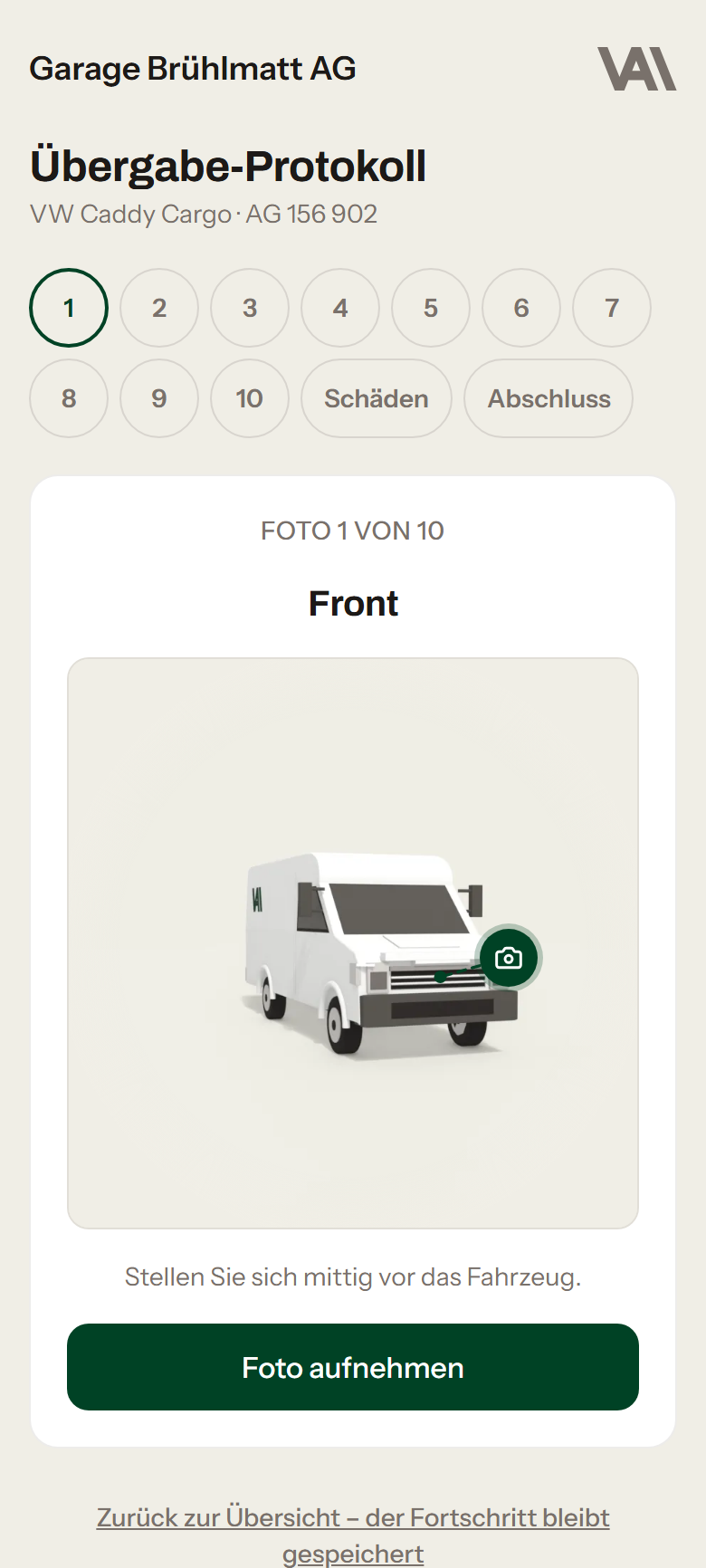 Das Foto-Protokoll am Handy: Foto 1 von 10, Front – das Fahrzeug zeigt, wo man steht